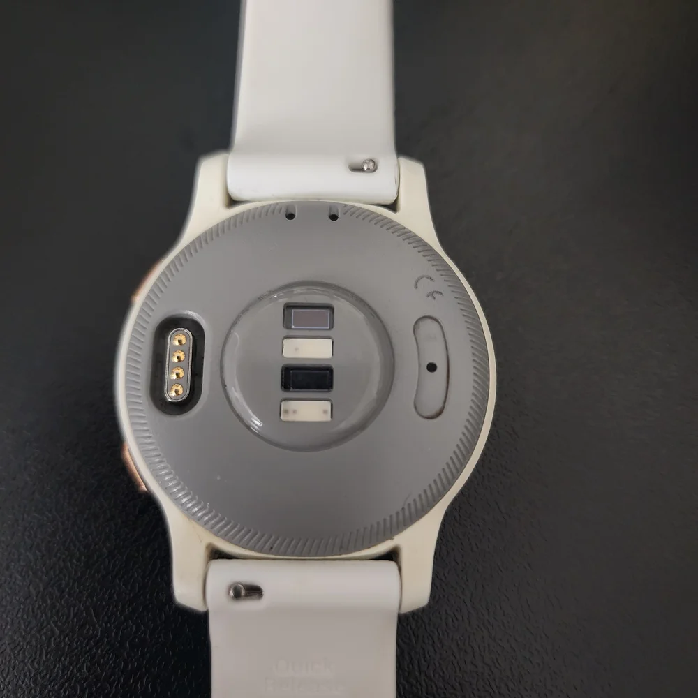 Garmin Vivoactive 4s Smartwatch